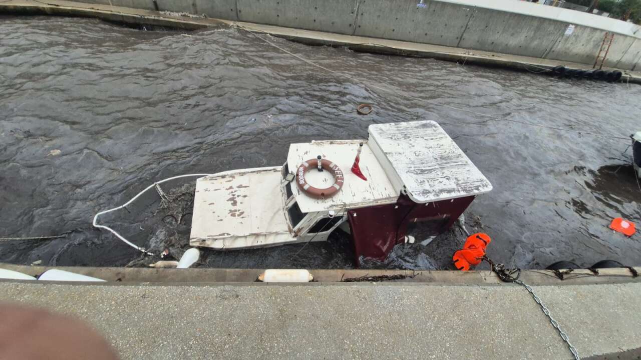 Fırtına Turizm Cenneti Bodrum’u Vurdu: Yelkenli Karaya Oturdu, Tekneler Çarpıştı 1